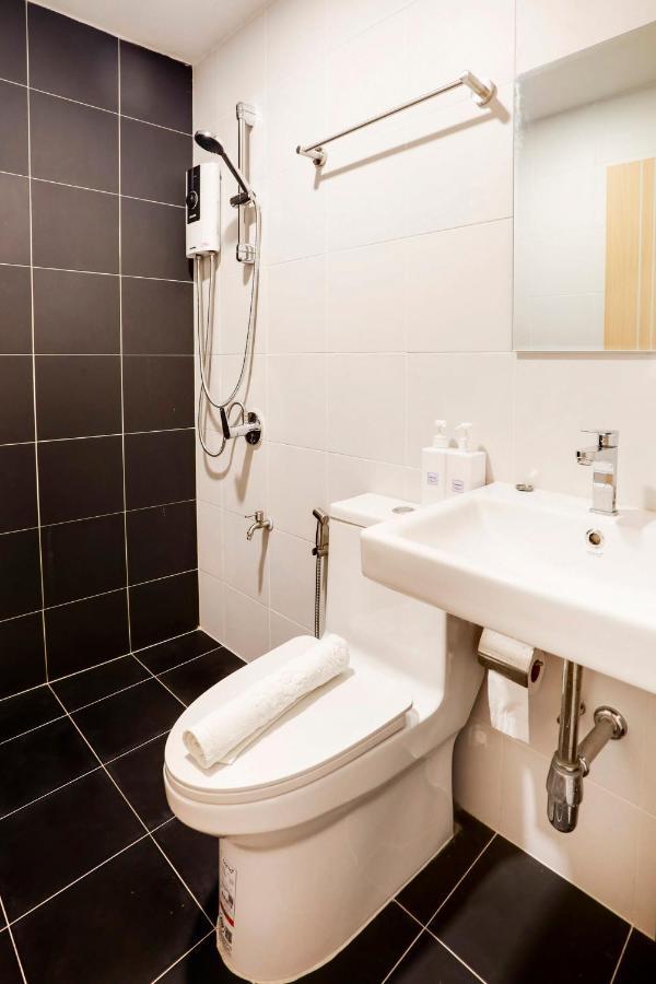 Takka Hotel Ban Khlong Nang Li Exterior photo